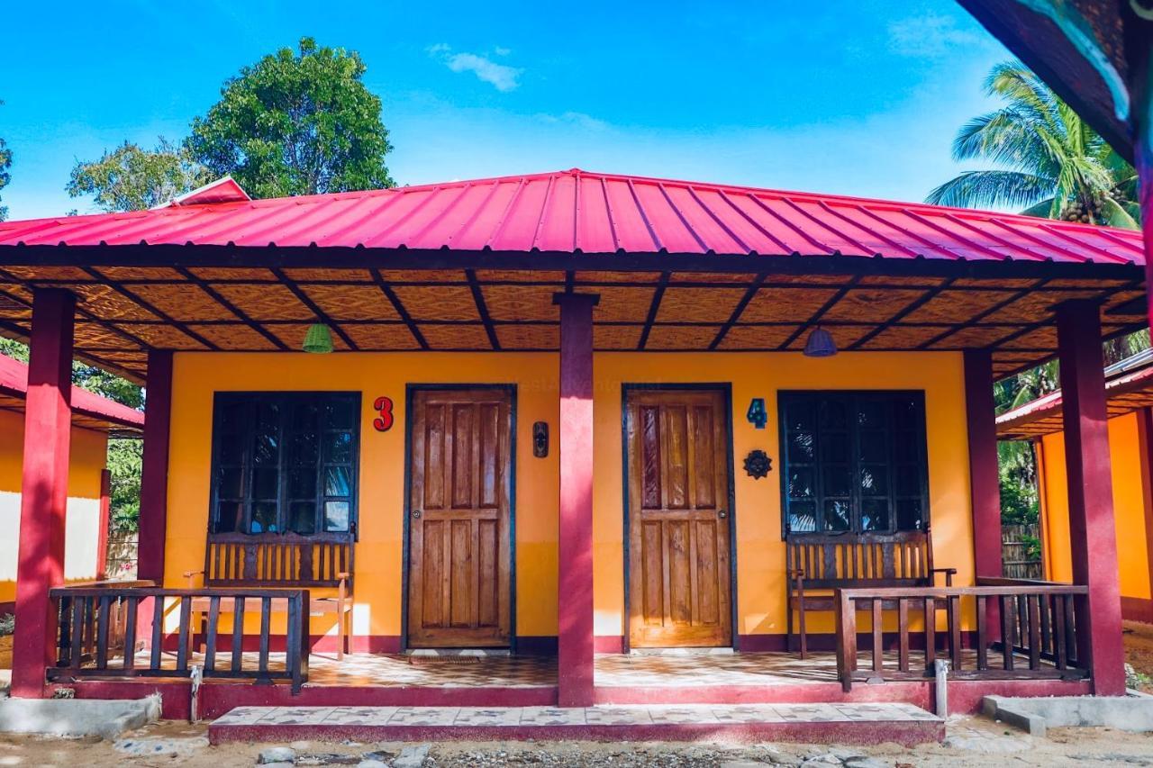 Mecaja Beach House Roxas  Eksteriør billede