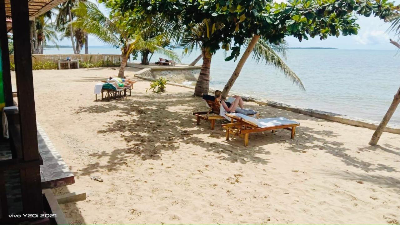 Mecaja Beach House Roxas  Eksteriør billede